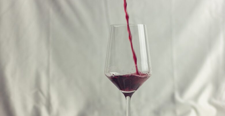 Что подарить любителю вина